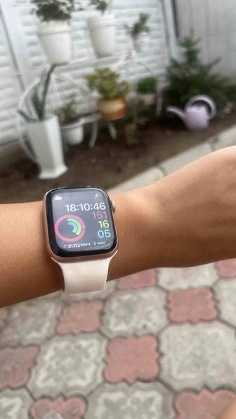 Apple Watch Series 4, 44mm СРОЧНО,ТОРГ УМЕСТЕН