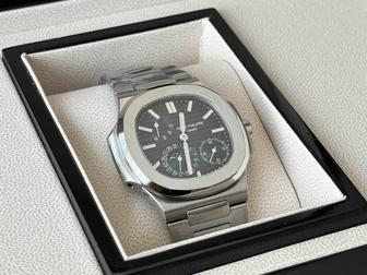 Часы Patek Philippe Nautilus