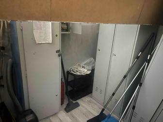 Продажи два зеркала настенных