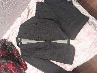 продам женский костюм