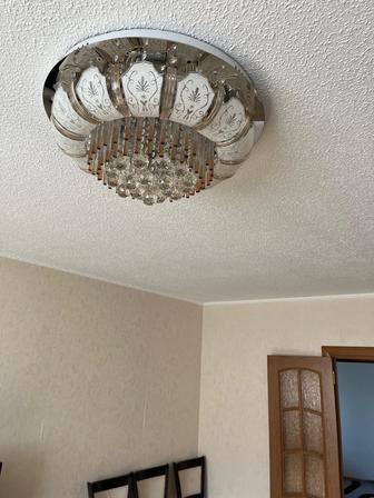 Люстра потолочная