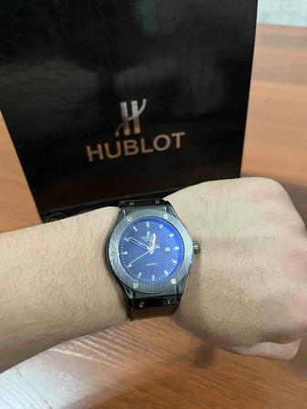 Часы Hublot