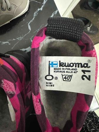 Детская зимняя обувь 21 размер, состояние отличное