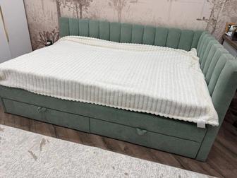 Продам кровать