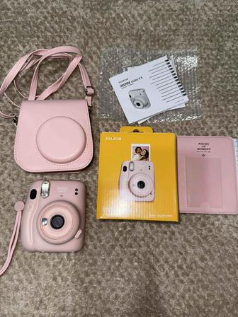 Instax mini 11 Blush-Pink Розовый, полный комплект набор