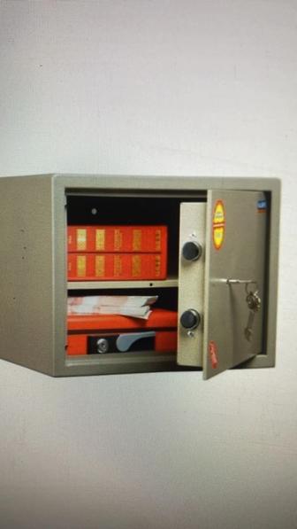 Сейф мебельный