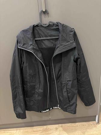 Продам ветровку