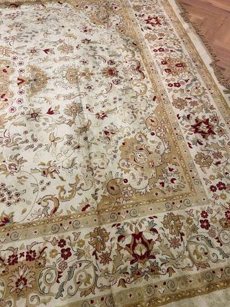 Ковер для гостиной