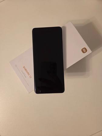 Продам Xiaomi 12