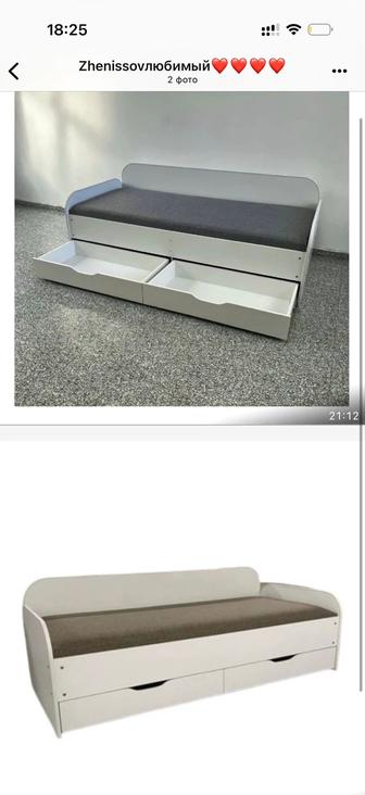 Продам две кроватки покупали пол года назад,продаем в связи с переездом