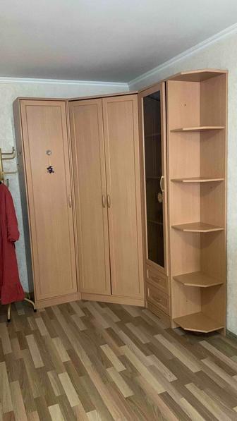Отдам угловой шкаф самовывоз