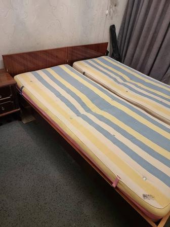 Кровати деревянные