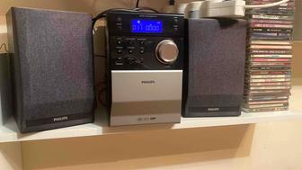 Продам музыкальный центр Philips