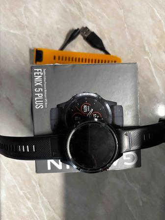 Продам часы Garmin