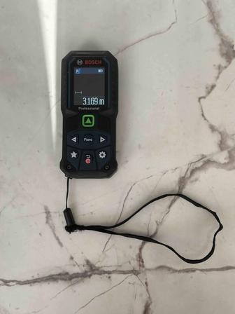 Лазерный дальномер Bosch Professional GLM 50-25 G,