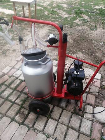 Продам доильный аппарат