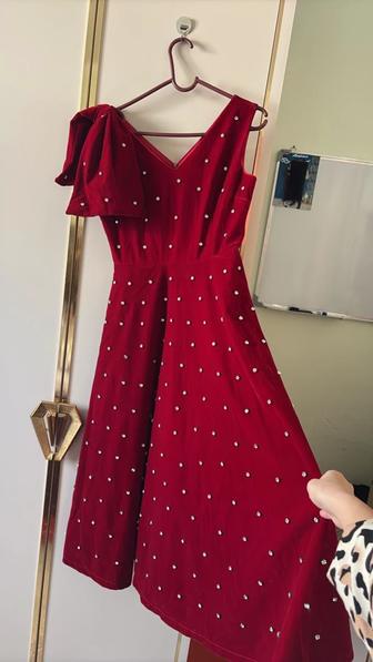 Платье для вечеринок