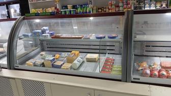 Продам витринные холодильники