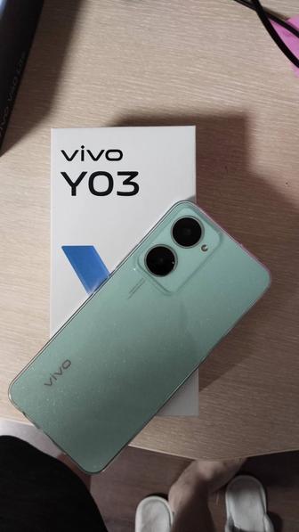 Продам телефон vivo Y03