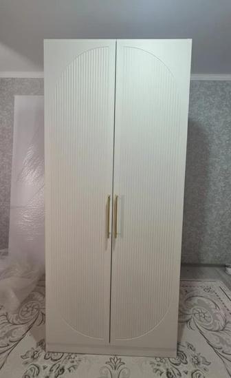 Шкаф (новый несобранный)