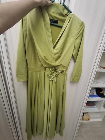 Платья на той