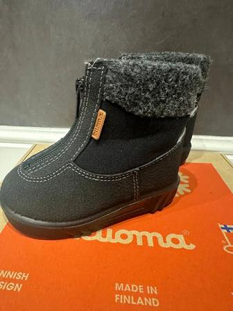 Детские сапоги для младенца