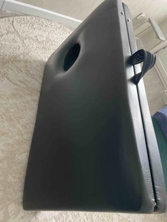 Продам кушетку новая