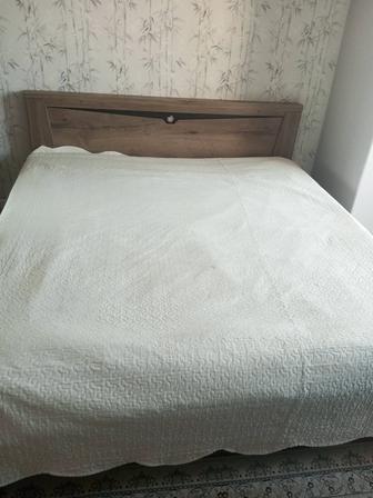 Продается кровать двухместный