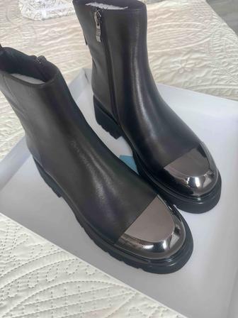 Продам полусапожки