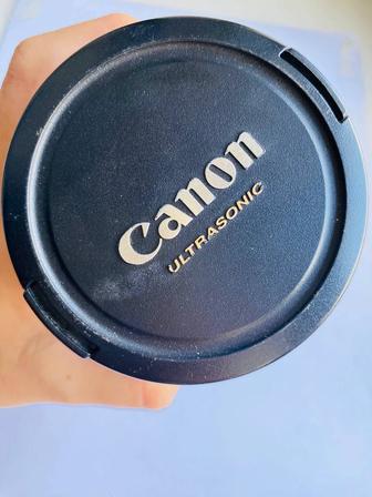 Объектив Canon