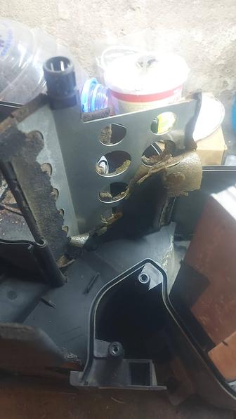 Замена радиатора печки