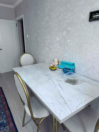 стол 4стулья