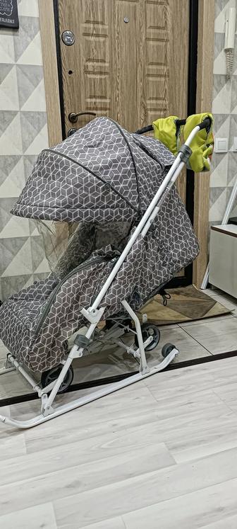 Продам санки-коляску