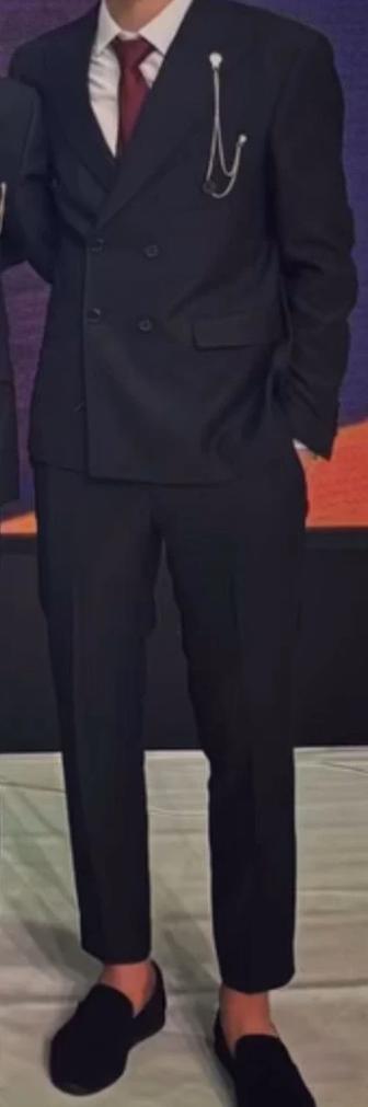 Мужской костюм