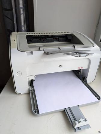 Продам принтер HP LaserJet 1102