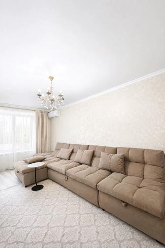 Диван модульный. В отличном состоянии.