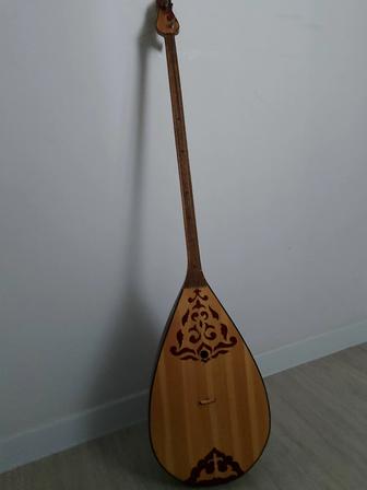 Продается домбыра