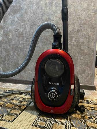 Продам пылесос