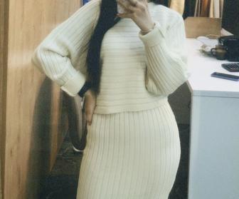 Продам шикарный женский комплект от бренда MANTELLО!