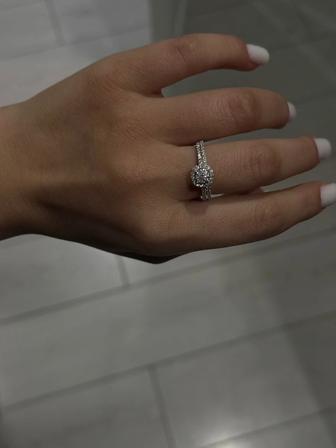 Кольцо золотое