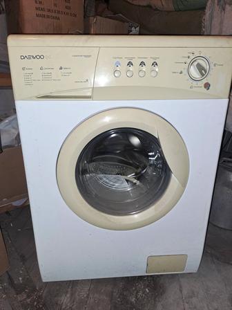 Продам стиральную машинку автомат