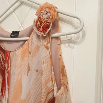 Продается платье б/у