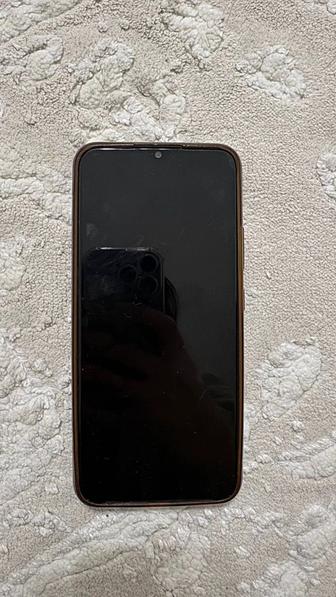 Смартфон Realme c25