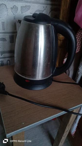 Продам электрический чайник