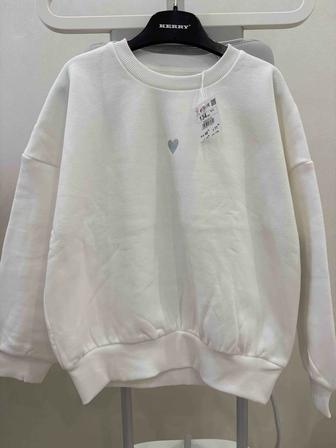 Продам теплый свитшот